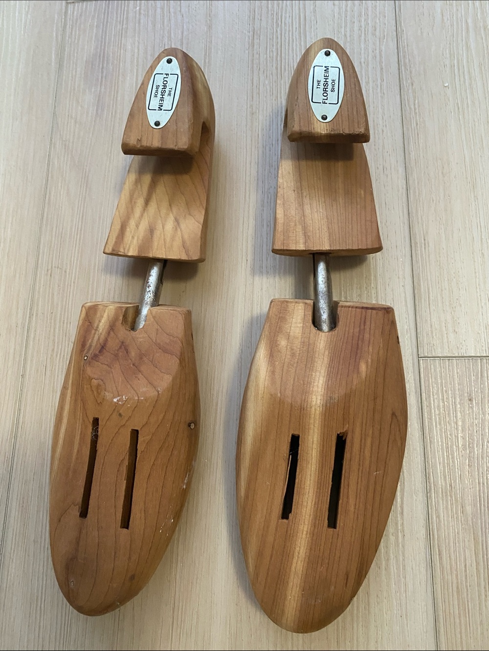 Florsheim Wooden Shoe Trees in Natural Wood Tone - Picture 2 of 5